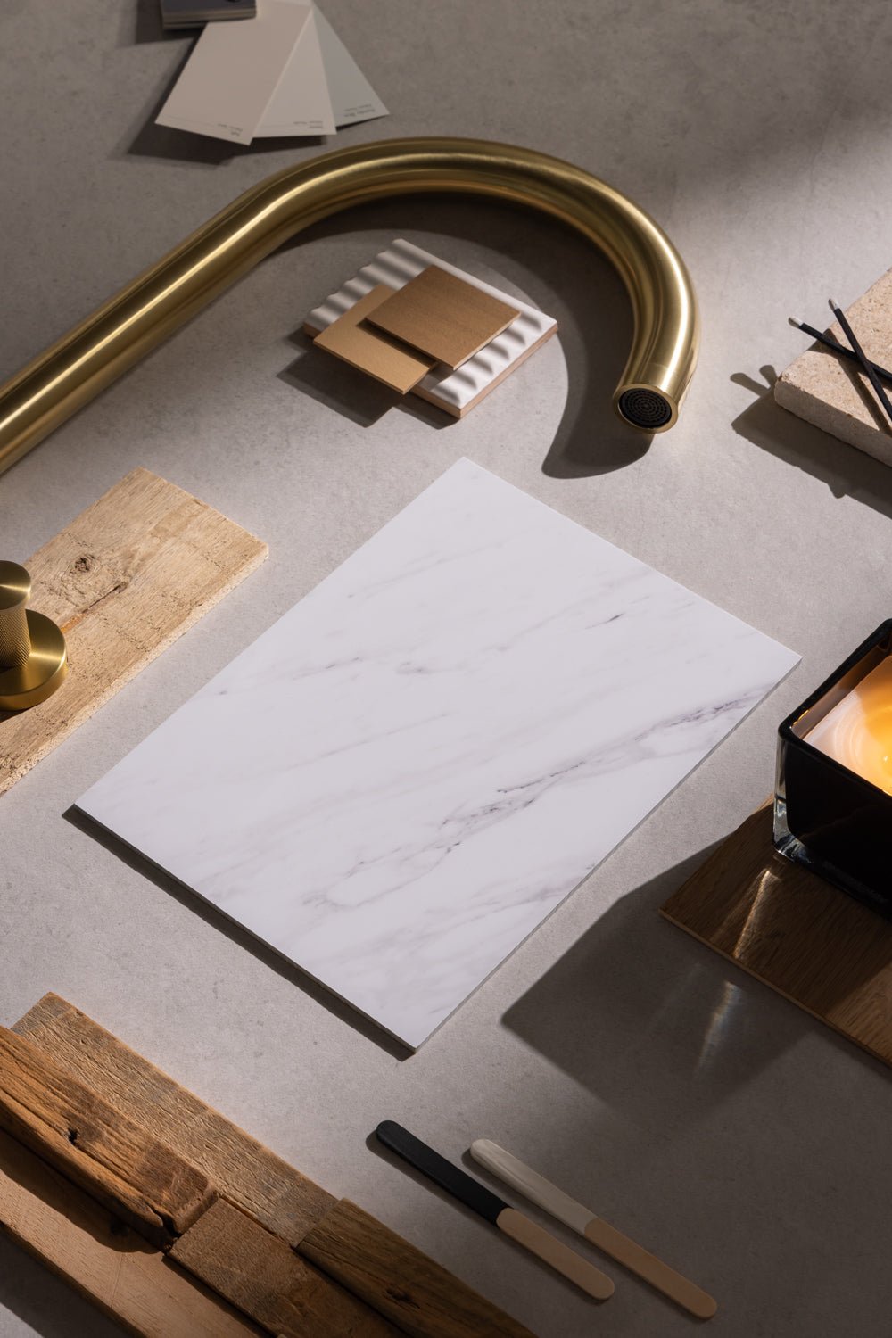 Elemence Calacatta White Marble Effect Sample